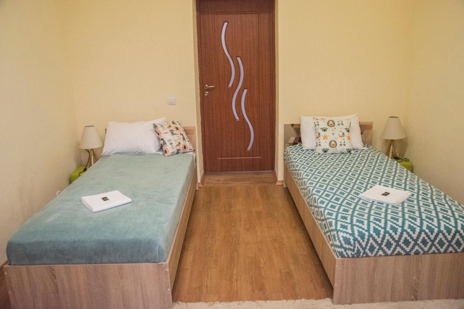 Three Rivers Apartments - Private Free Parking, Self Check-In Oradea Eksteriør billede